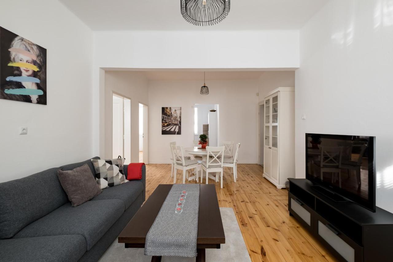 Spacious 3 Bedroom Home In Sofia'S Top Center Exterior photo
