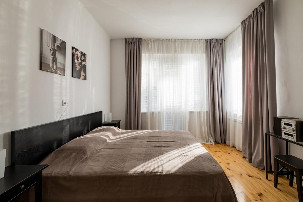 Spacious 3 Bedroom Home In Sofia'S Top Center Exterior photo